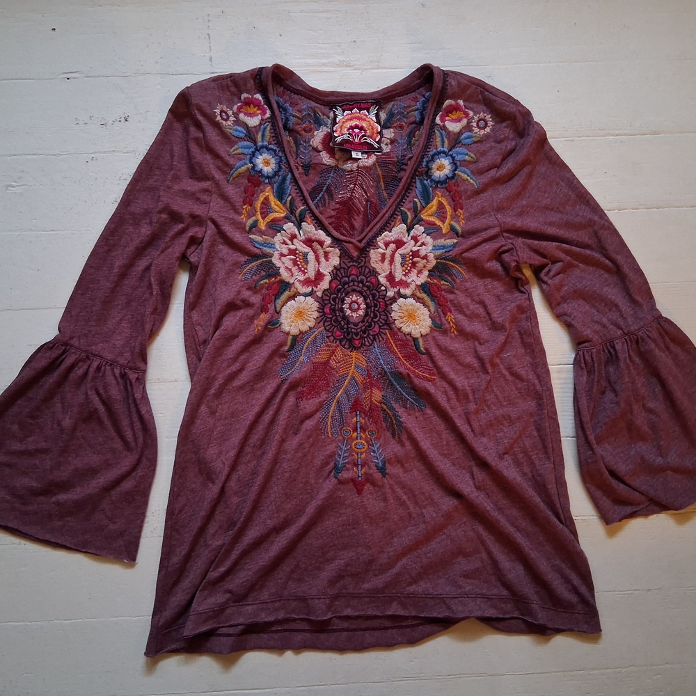 Johnny Was Purple Embroidered V-Neck Top